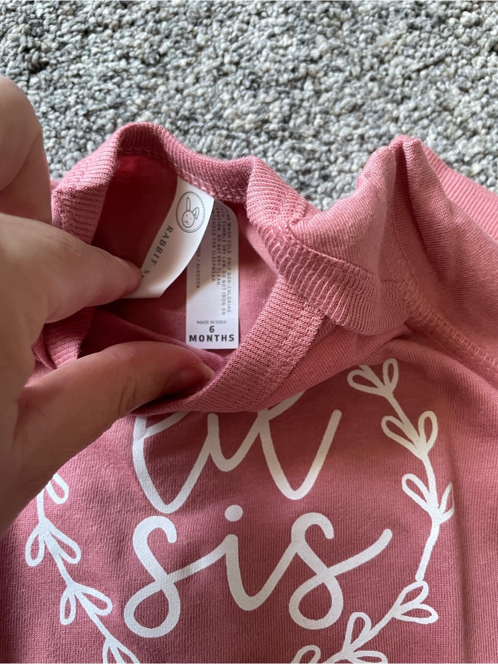 Lil Sis Pink Baby One-Piece Bodysuit NEW - Picture 2 of 2